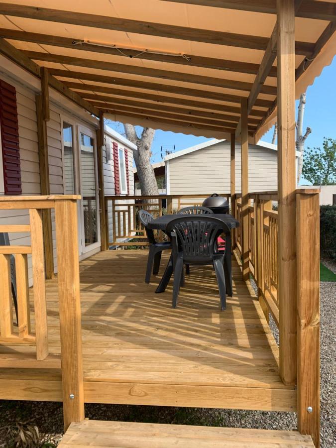Mobilhome Vias Plage Dans Camping Eksteriør bilde