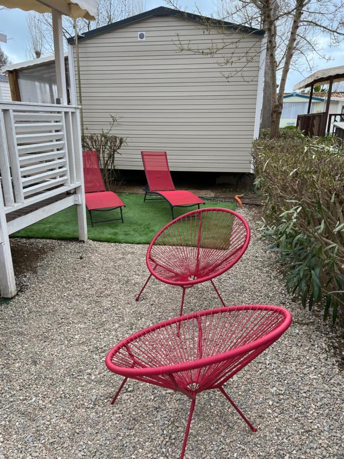 Mobilhome Vias Plage Dans Camping Eksteriør bilde
