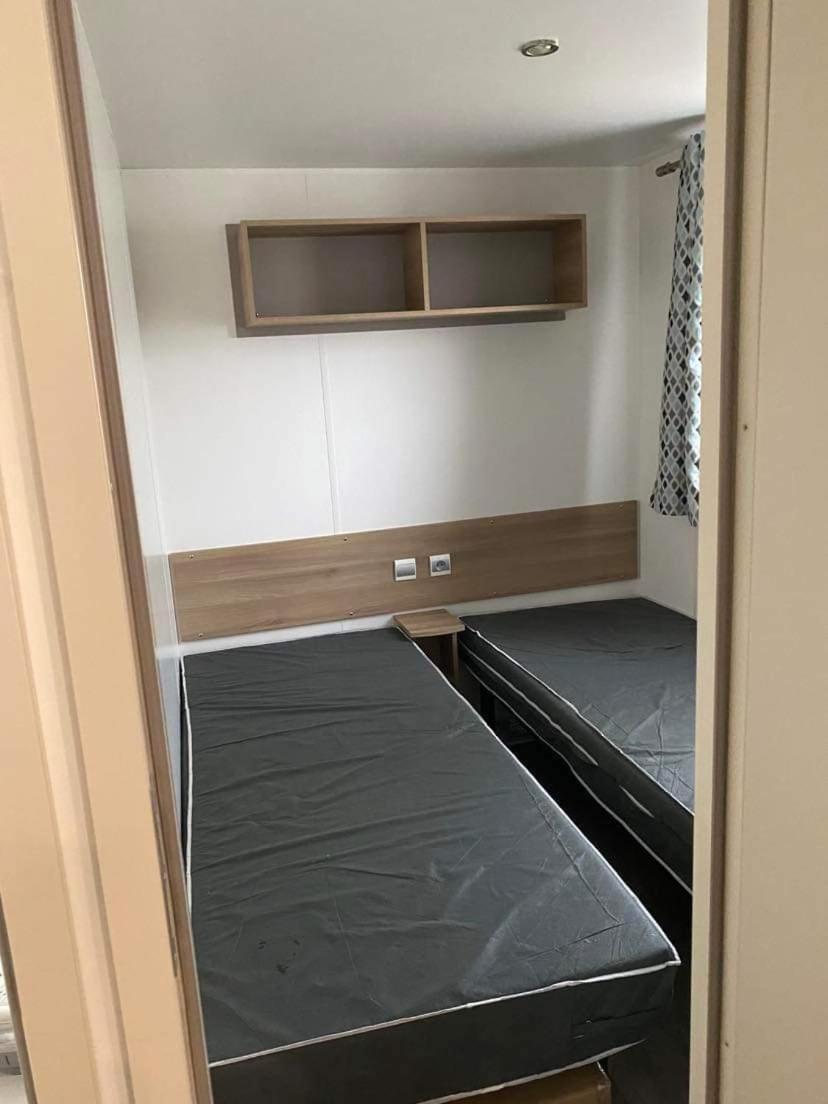 Mobilhome Vias Plage Dans Camping Eksteriør bilde