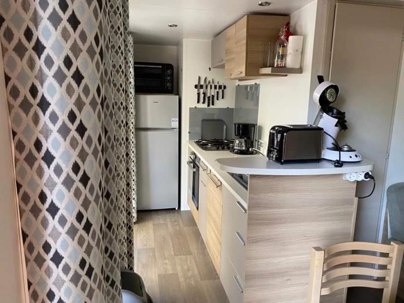 Mobilhome Vias Plage Dans Camping Eksteriør bilde
